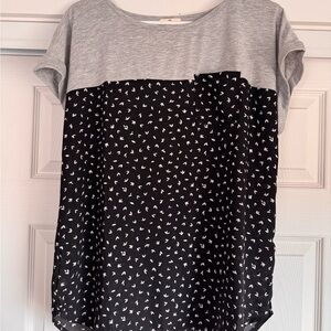 Elegant Women's Gray and Black Blouse